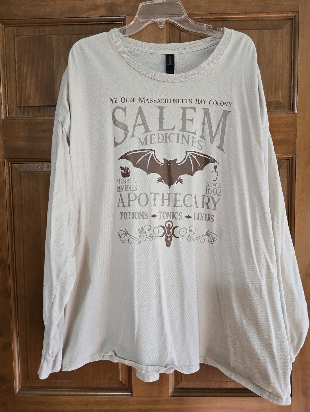 Salem Apothecary Tee 3x